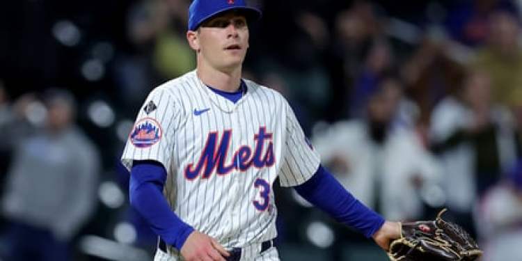 Mets show interest in free agent reliever Drew Smith Mets show interest in free agent reliever Drew Smith