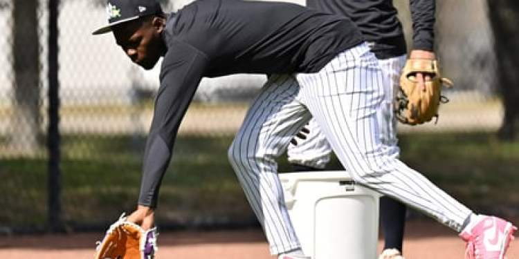 Yankees Updates: Cam Schlittler Returns to Mound
Jazz Chisholm Jr. Prepares for Contract Year Yankees Updates: Cam Schlittler Returns to Mound
Jazz Chisholm Jr. Prepares for Contract Year