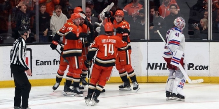 Rangers lose to Ducks, 5-3, in sixth loss in seven games Rangers lose to Ducks, 5-3, in sixth loss in seven games