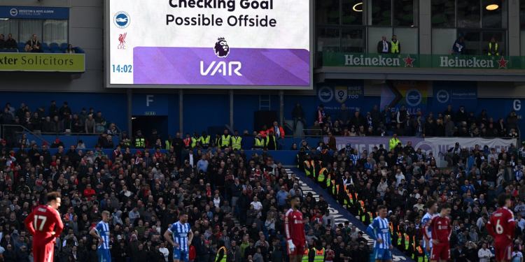 FSA Survey: 75% of Football Fans Oppose VAR FSA Survey: 75% of Football Fans Oppose VAR