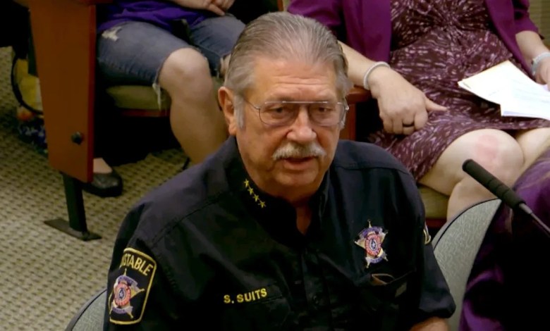 Texas Constable tells the legislature ‘We don’t mind being polty poles’ in listening to the bathroom Texas Constable tells the legislature ‘We don’t mind being polty poles’ in listening to the bathroom