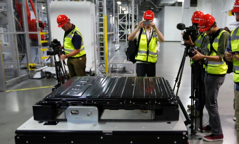 Shares in Lithium goes up after the battery closing of the world’s largest battery world in China Shares in Lithium goes up after the battery closing of the world’s largest battery world in China