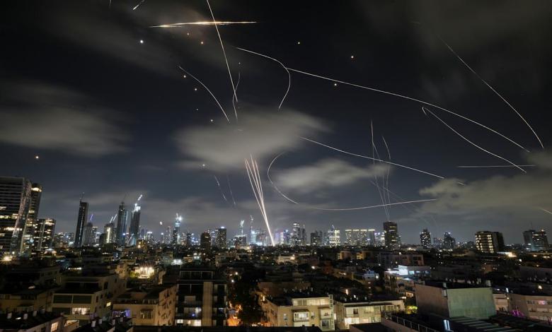 New Israeli strikes crashed Tehran as Iran warns that US involvement can endanger ‘all war’ New Israeli strikes crashed Tehran as Iran warns that US involvement can endanger ‘all war’