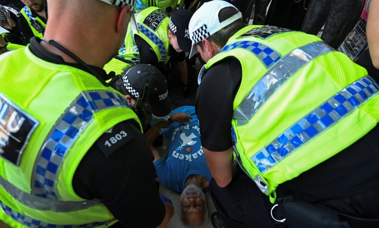 The arrest of UK police in UK at least 200 people in Palestine Action in London The arrest of UK police in UK at least 200 people in Palestine Action in London