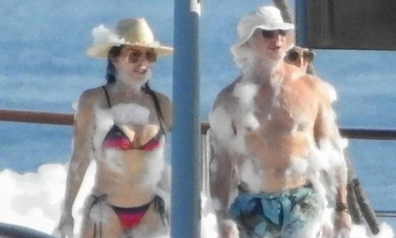 Bezos ‘is compeled to move Venice Wedding Party’ Bezos ‘is compeled to move Venice Wedding Party’