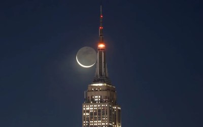 Earthshine will reveal the moon's hidden face tonight— here's how to see it Earthshine will reveal the moon's hidden face tonight— here's how to see it