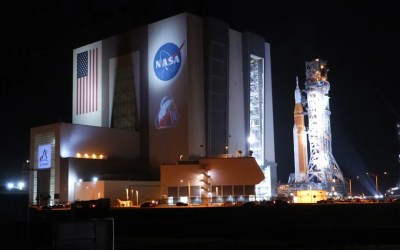 Artemis 2 moon rocket rolls back to launch pad | Space photo of the day for March 20, 2026 Artemis 2 moon rocket rolls back to launch pad | Space photo of the day for March 20, 2026