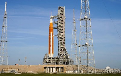 Moon rocket and weather are on NASA's side for the first astronaut launch in decades Moon rocket and weather are on NASA's side for the first astronaut launch in decades