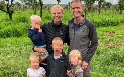 American doctor with Ebola evacuated to Germany as wife and four children are monitored in Congo American doctor with Ebola evacuated to Germany as wife and four children are monitored in Congo