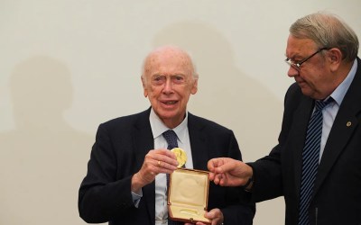 James Watson helped crack DNA's code, sparking medical advances and ethical debates James Watson helped crack DNA's code, sparking medical advances and ethical debates