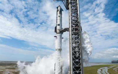 SpaceX launch of more powerful Super Heavy-Starship rocket scrubbed at last minute SpaceX launch of more powerful Super Heavy-Starship rocket scrubbed at last minute
