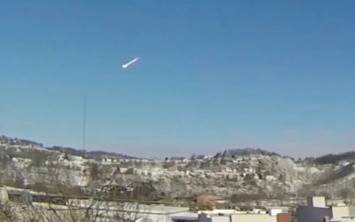 Meteorite hunters scour Ohio for fragments of 7-ton space rock that crashed into Earth Meteorite hunters scour Ohio for fragments of 7-ton space rock that crashed into Earth