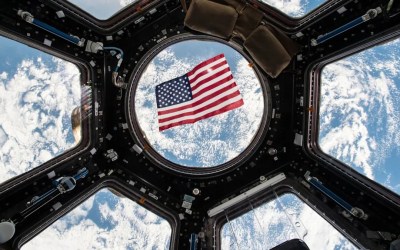 These astronauts are trying to uphold the US Constitution: 'We need to make sure that people are using facts and evidence' These astronauts are trying to uphold the US Constitution: 'We need to make sure that people are using facts and evidence'