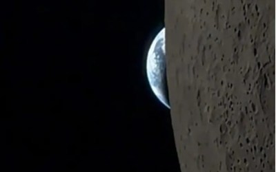 See video of Earthset that an Artemis II astronaut filmed on his iPhone while circling the moon See video of Earthset that an Artemis II astronaut filmed on his iPhone while circling the moon