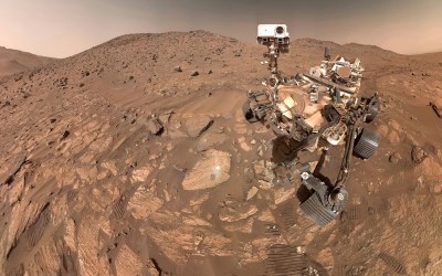 Scientists capture the crackling sounds of what they believe is lightning on Mars Scientists capture the crackling sounds of what they believe is lightning on Mars