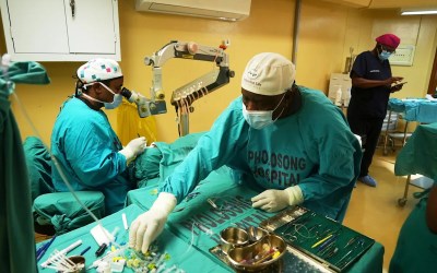 'Wow!' The eye surgery marathon that restored sight for some South Africans 'Wow!' The eye surgery marathon that restored sight for some South Africans