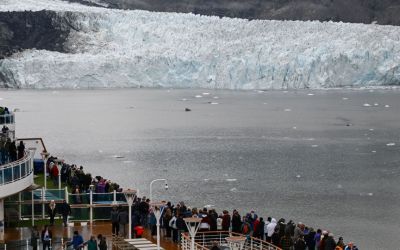 Ride a jet ski through a re-creation of an Alaska mega-tsunami with the help of science Ride a jet ski through a re-creation of an Alaska mega-tsunami with the help of science