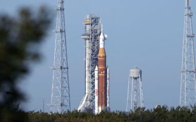 A new problem throws four astronauts’ impending moon journey into uncertainty A new problem throws four astronauts’ impending moon journey into uncertainty