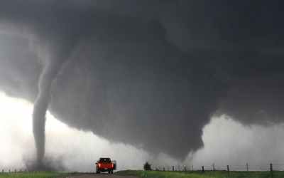 Can you survive inside a tornado? This scientist did by accident – he’s lucky to be alive Can you survive inside a tornado? This scientist did by accident – he’s lucky to be alive