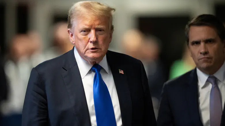 Trump to hostages' families: 'I will not rest until they return' Trump to hostages' families: 'I will not rest until they return'