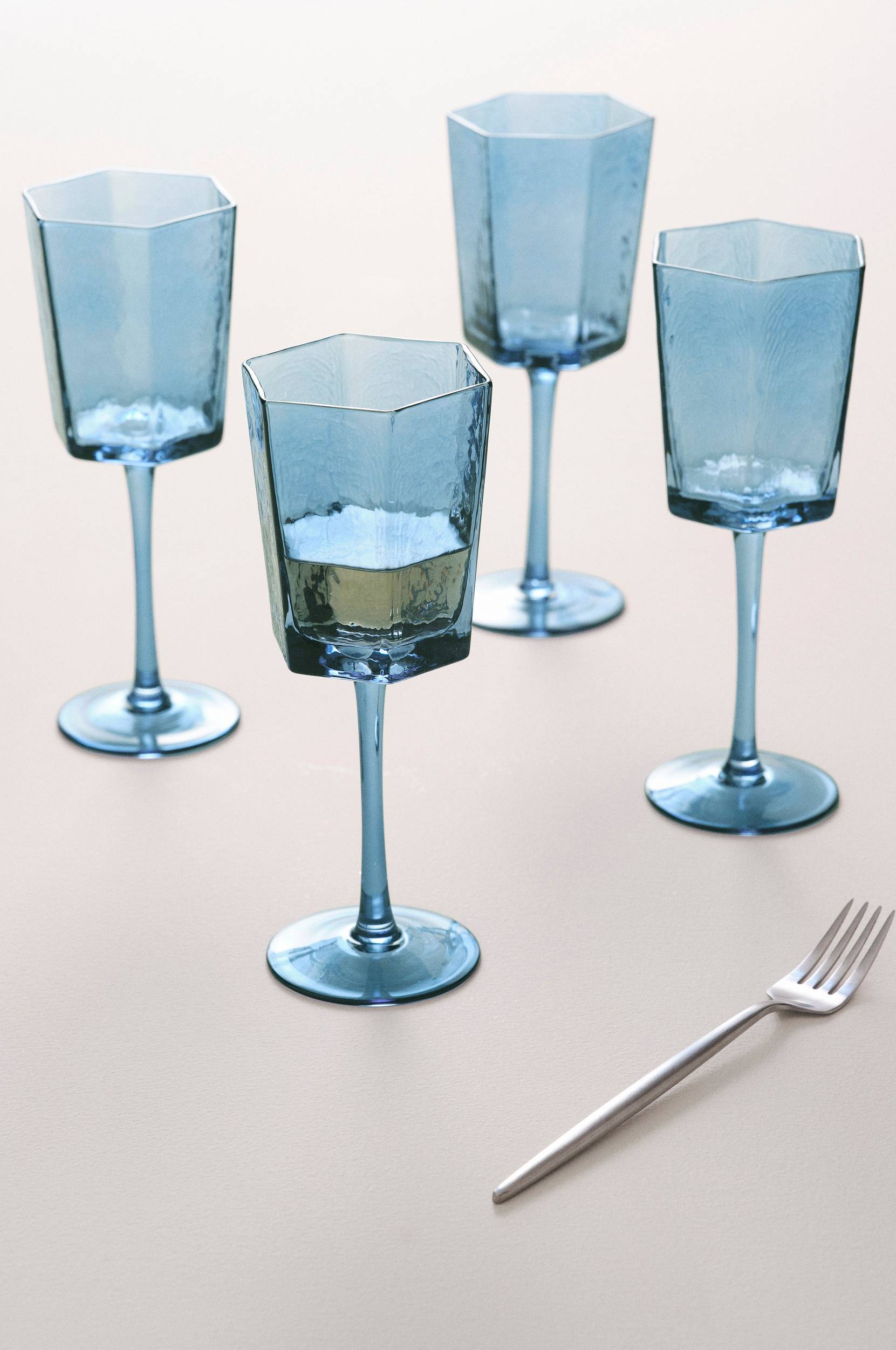 AMORY vinglas 4-pack Blå