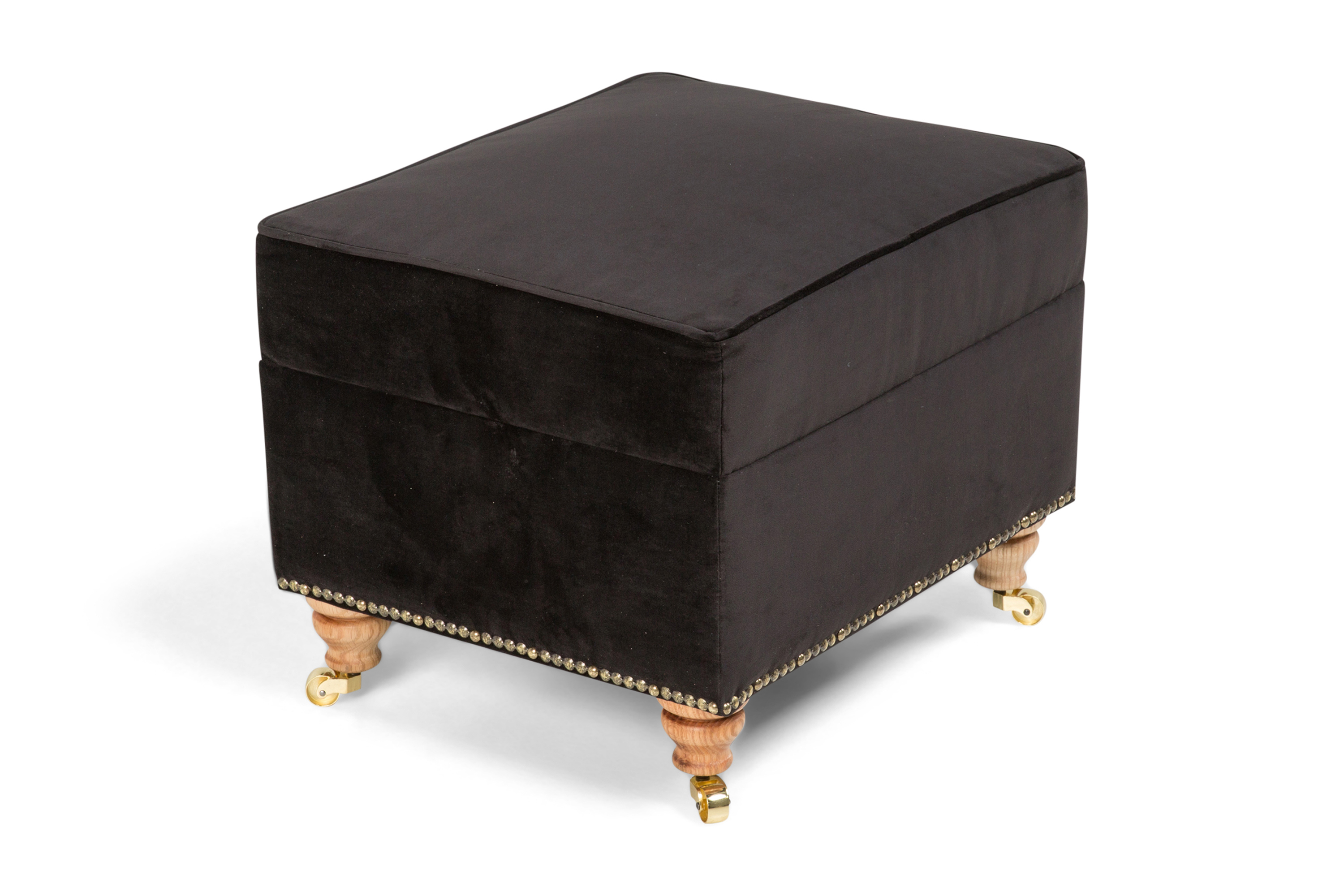 KYRAN Pall Sammet Svart –