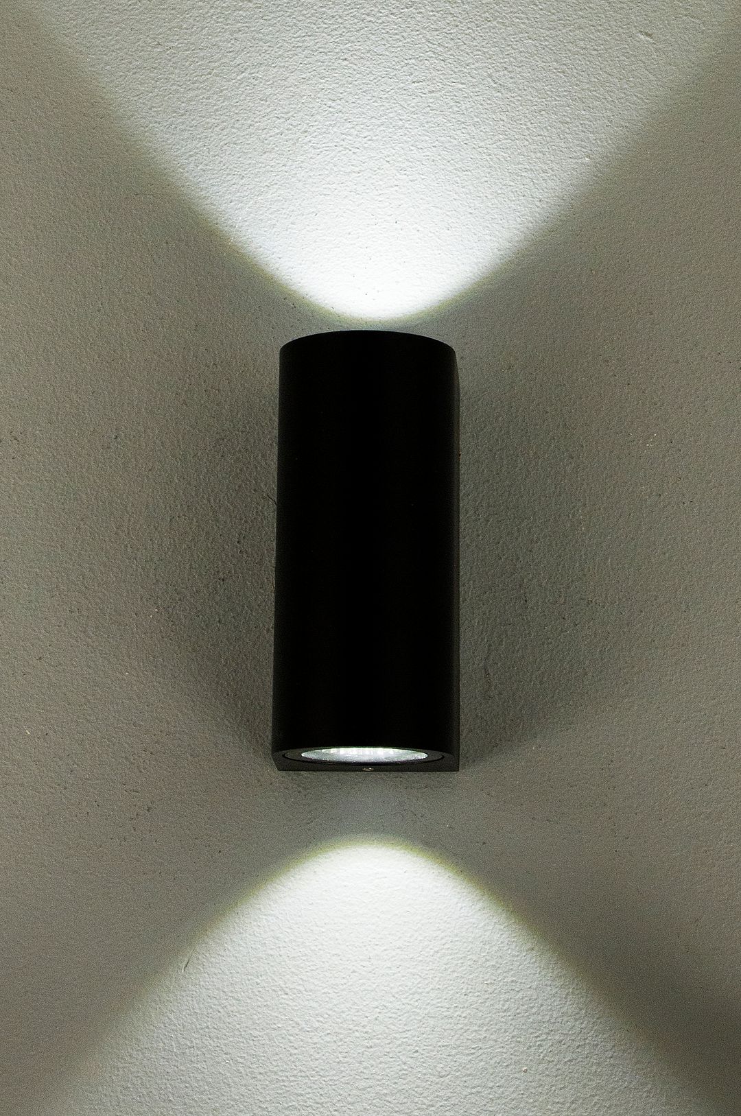 Aneta Lighting – Fasadbelysning Union vägglampa – Svart – Fasadbelysning – Från Homeroom