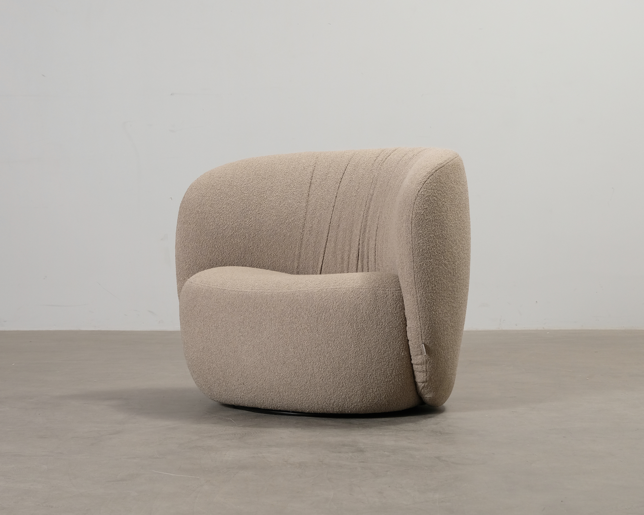 Wendelbo Ovata fåtölj ljusbrun