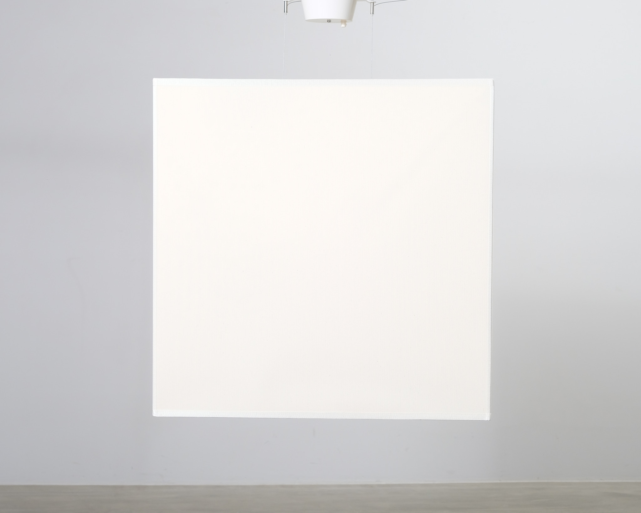 Korpi Design Pala taklampa vit