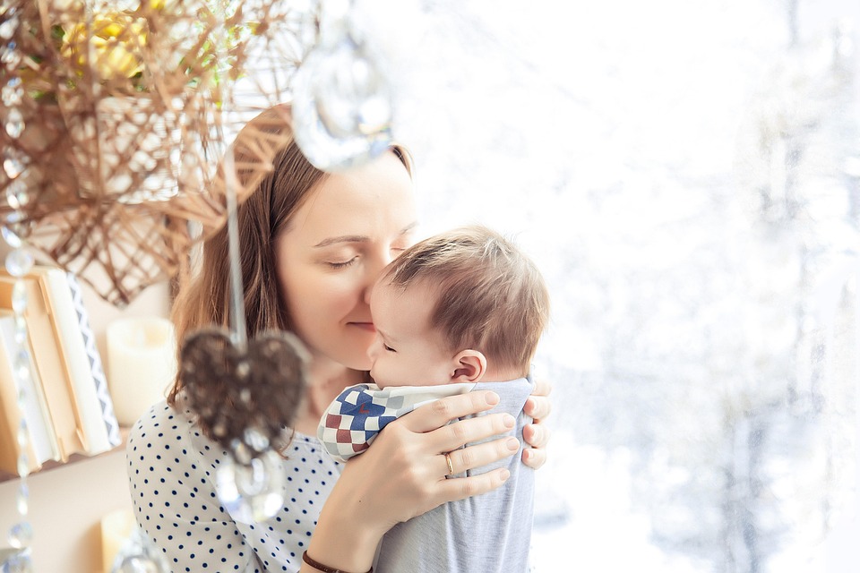 Mindfulness for Mothers: Techniques to Reduce Overwhelm Mindfulness for Mothers: Techniques to Reduce Overwhelm