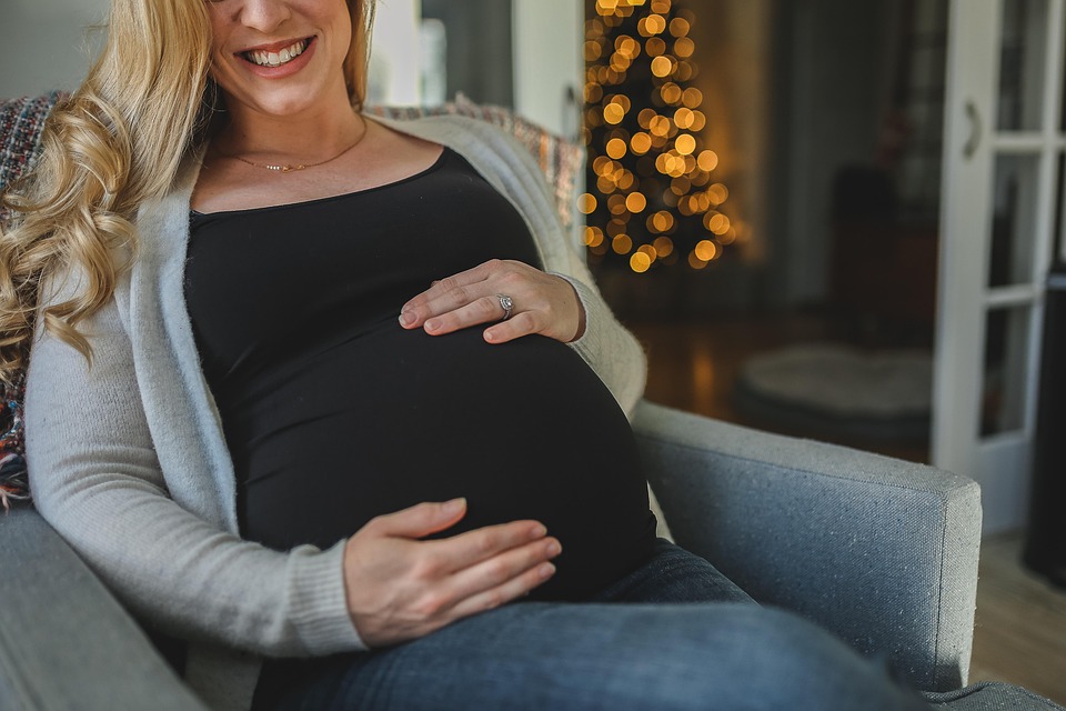Breath and Bond: Connecting with Your Child Through Mindfulness Breath and Bond: Connecting with Your Child Through Mindfulness