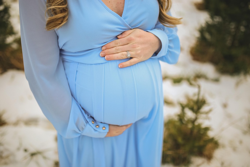 Mindful Motherhood: Finding Joy in the Chaos Mindful Motherhood: Finding Joy in the Chaos