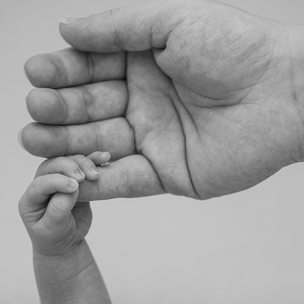 Embracing the Moment: How Mindfulness Can Transform Motherhood Embracing the Moment: How Mindfulness Can Transform Motherhood