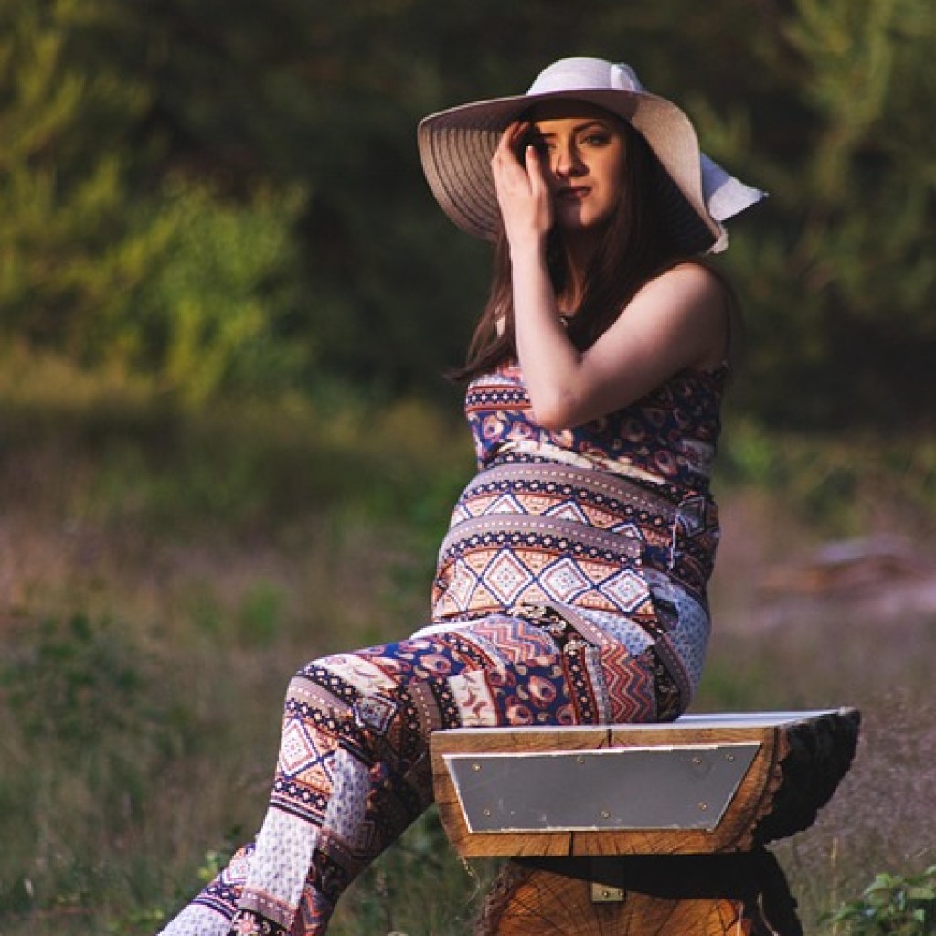 Mindful Mothering: How to Prioritize Your Mental Health Mindful Mothering: How to Prioritize Your Mental Health