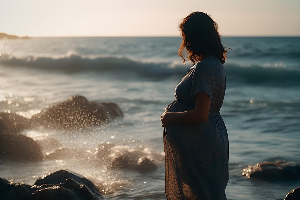 “Redefining ‘Supermom’: Embracing Authenticity Over Perfection” “Redefining ‘Supermom’: Embracing Authenticity Over Perfection”