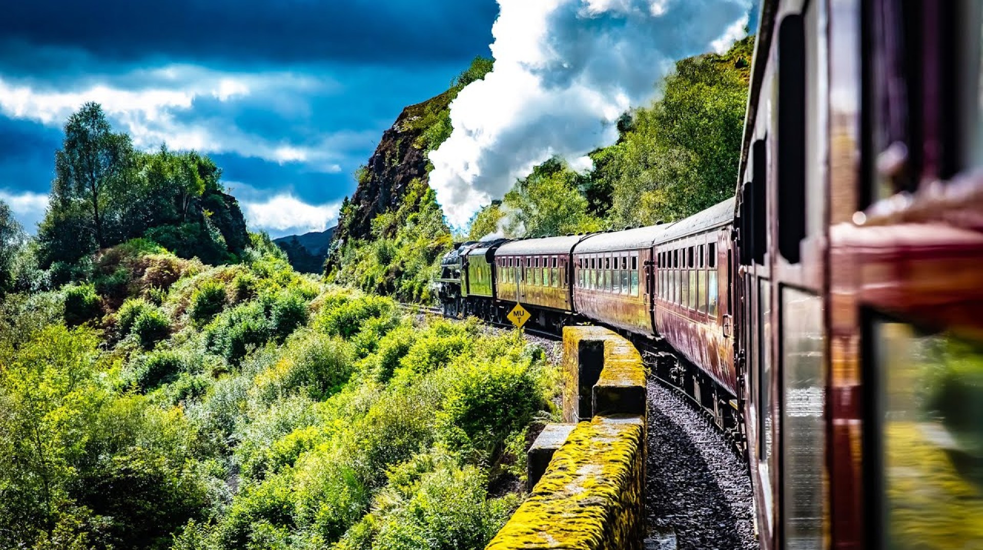 A Train Journey Through Scotland's Magnificent Highlands | World's Most Beautiful Railway A Train Journey Through Scotland's Magnificent Highlands | World's Most Beautiful Railway
