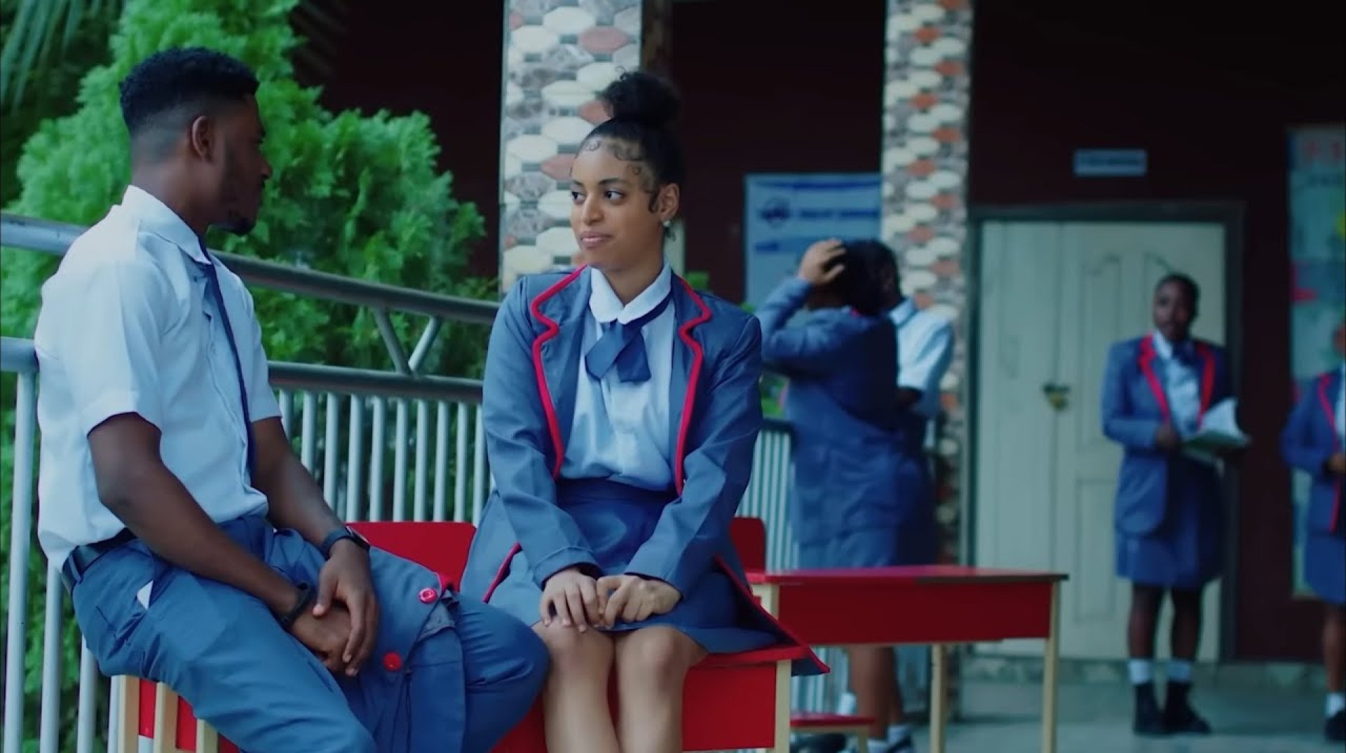 WALIMDHARAU KWASABABU NI MPOLE AJABU AKAPENDWA NA HANDSOME BOY WA SHULE | FULL MOVIE KWA KISWAHILI WALIMDHARAU KWASABABU NI MPOLE AJABU AKAPENDWA NA HANDSOME BOY WA SHULE | FULL MOVIE KWA KISWAHILI
