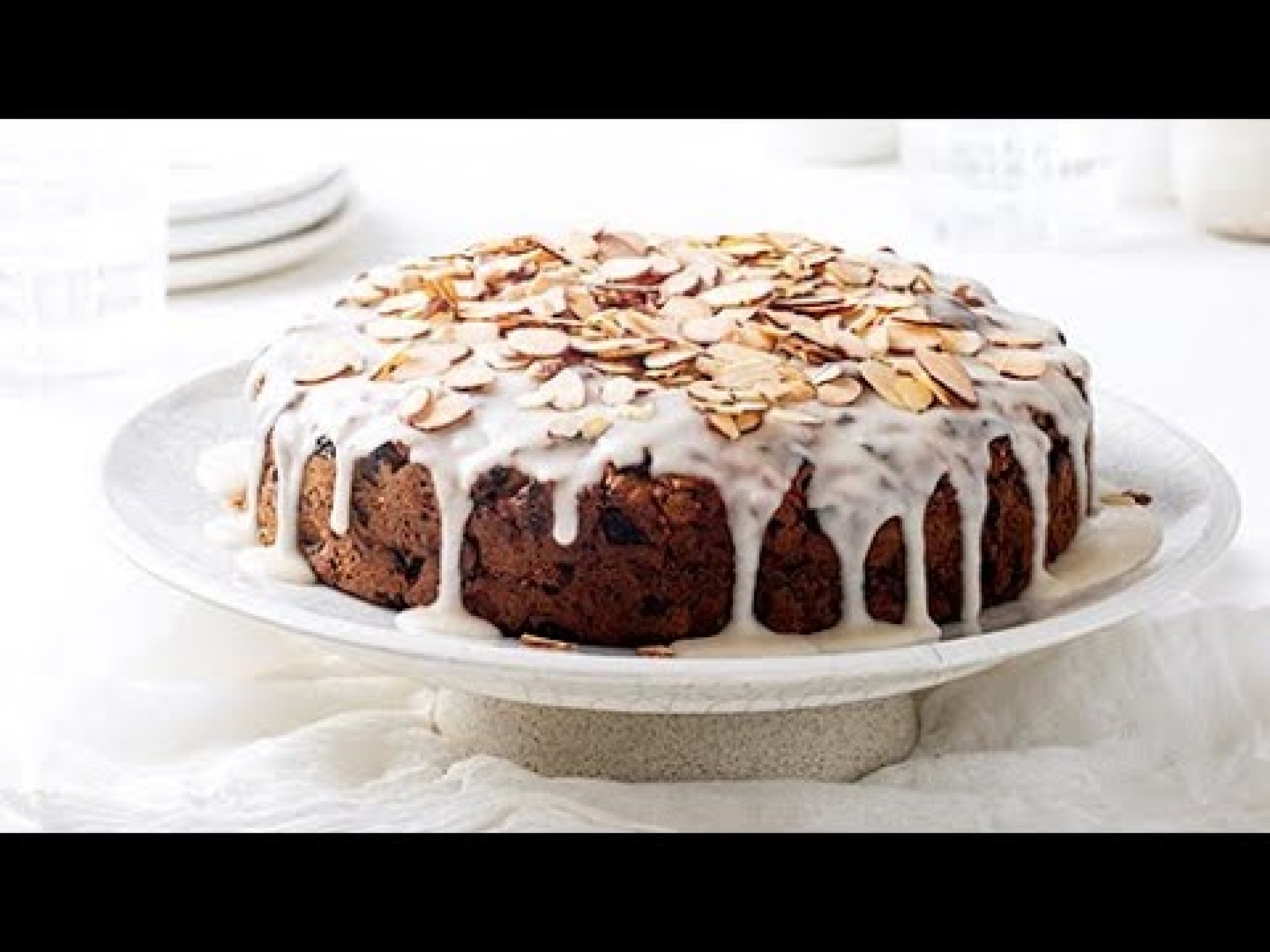 Easy Christmas Pineapple Fruitcake with Brandy Icing Recipe Easy Christmas Pineapple Fruitcake with Brandy Icing Recipe