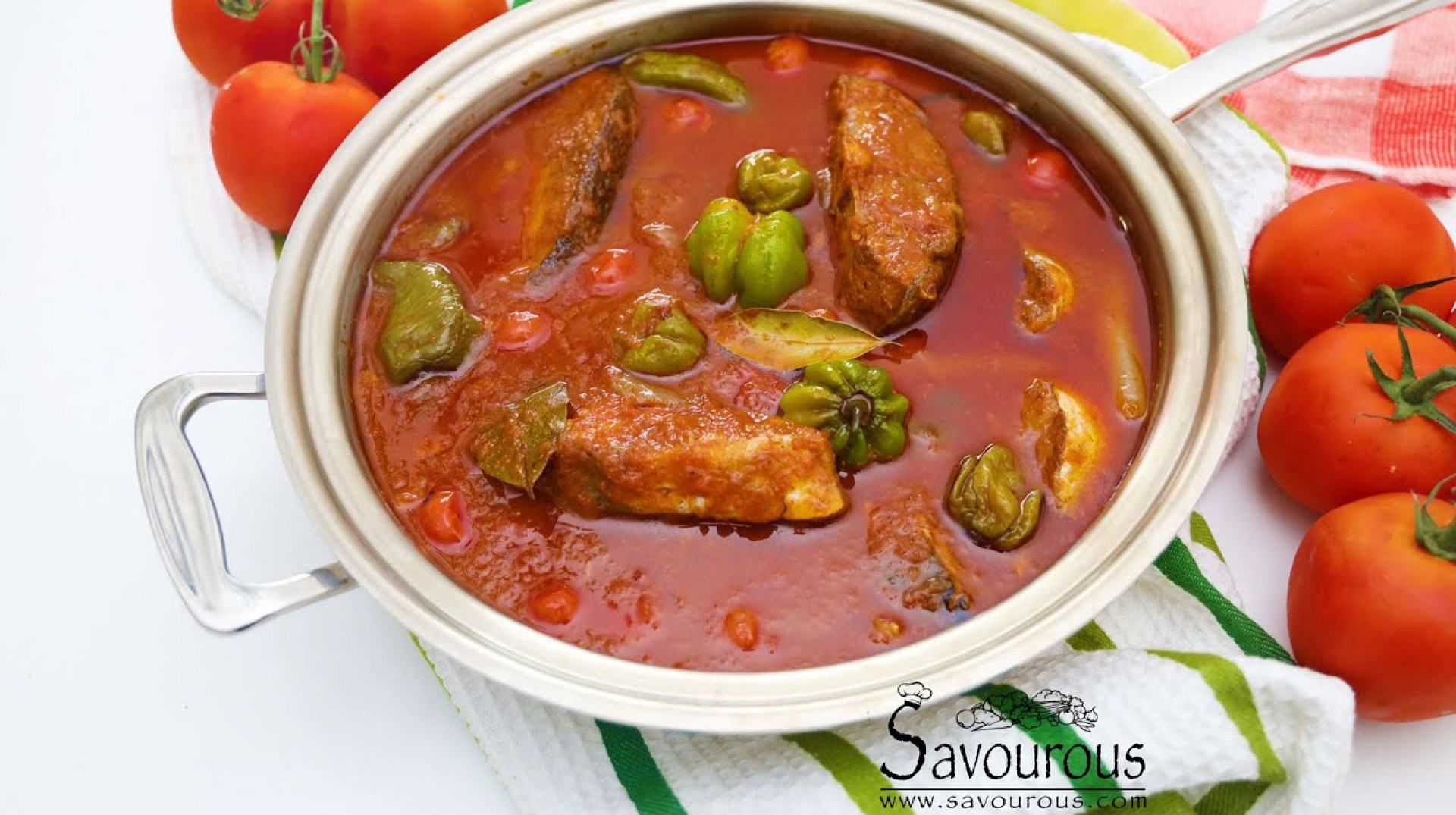 Lanmoumou dessi Sauce tomates aux Poissons frais , Fresh fish tomato sauce (Good for FuFu too) Lanmoumou dessi Sauce tomates aux Poissons frais , Fresh fish tomato sauce (Good for FuFu too)