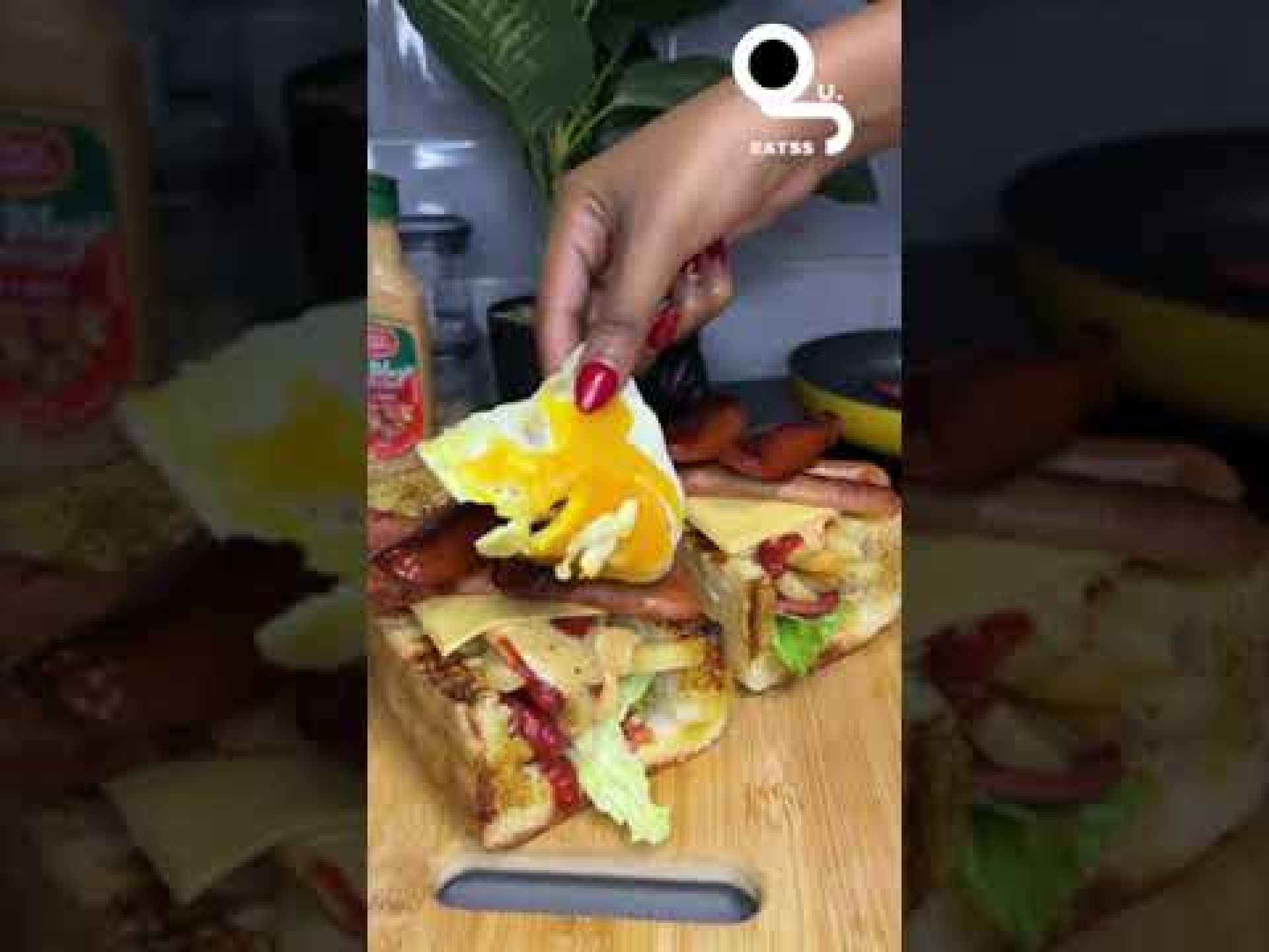 How To Make A KOTA | South African Street Food How To Make A KOTA | South African Street Food