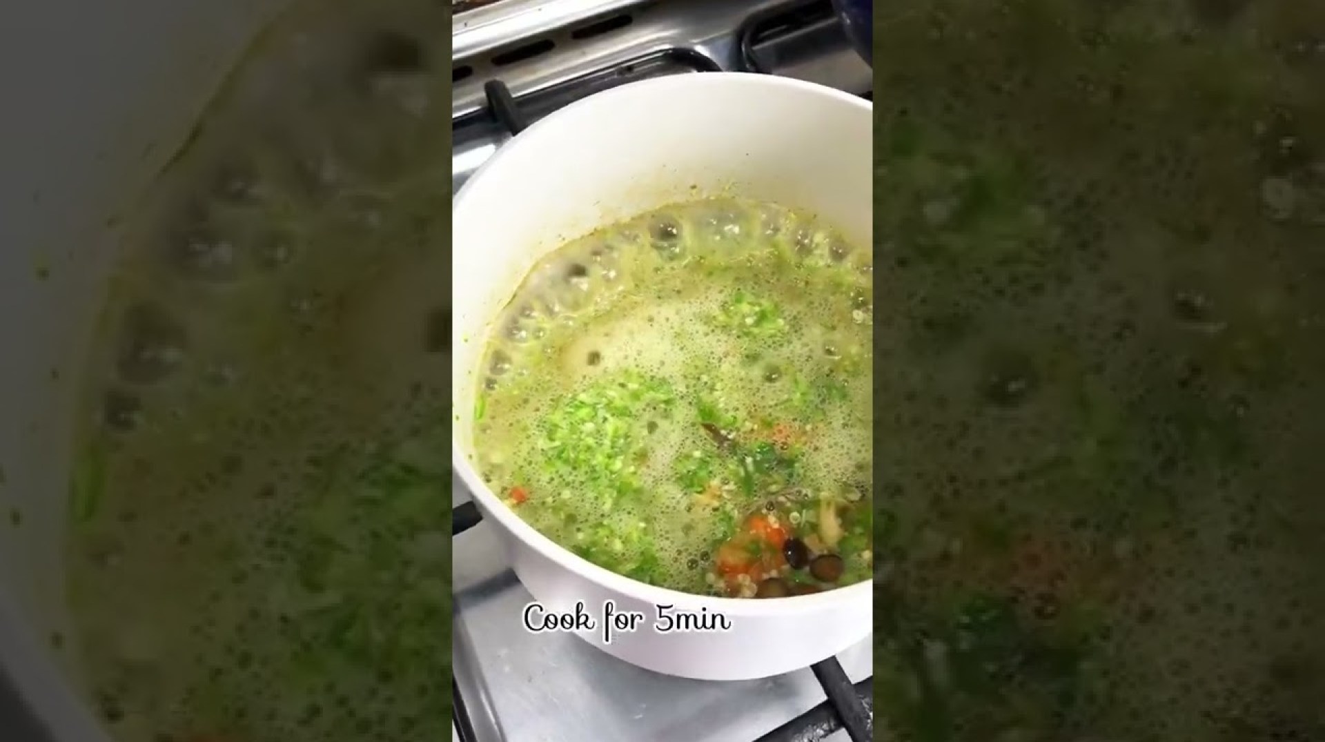 Try out this PLAIN OKRO RECIPE and be hooked Try out this PLAIN OKRO RECIPE and be hooked