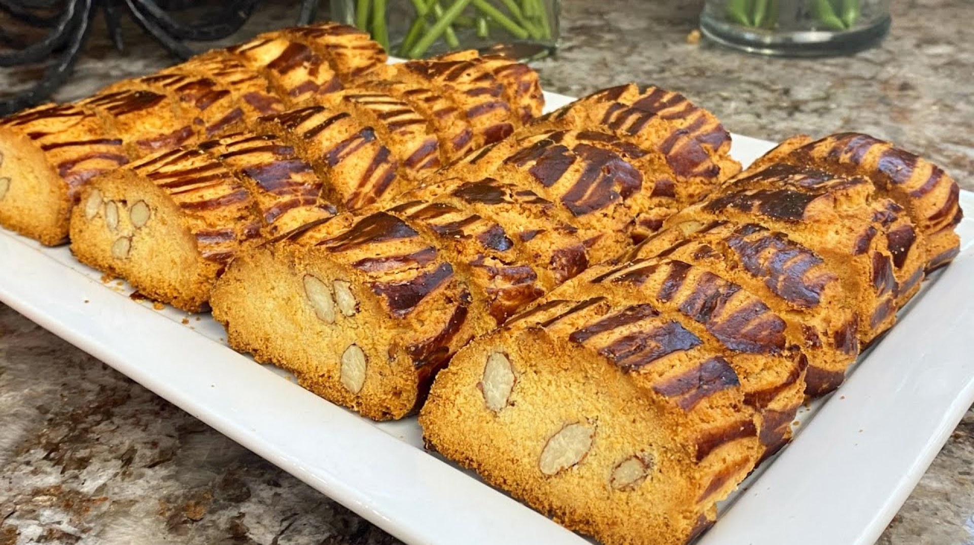 ALMOND COOKIES /CROQET, Dry cake made with oil //DZ ALGERIAN RECIPE ALMOND COOKIES /CROQET, Dry cake made with oil //DZ ALGERIAN RECIPE