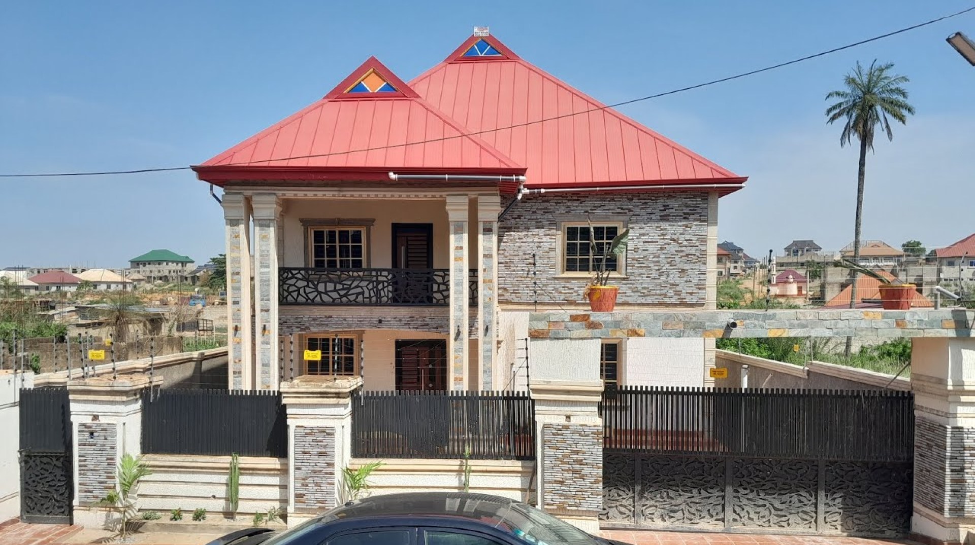 You won't believe the cost of building this 5bedroom house in Ghana! You won't believe the cost of building this 5bedroom house in Ghana!