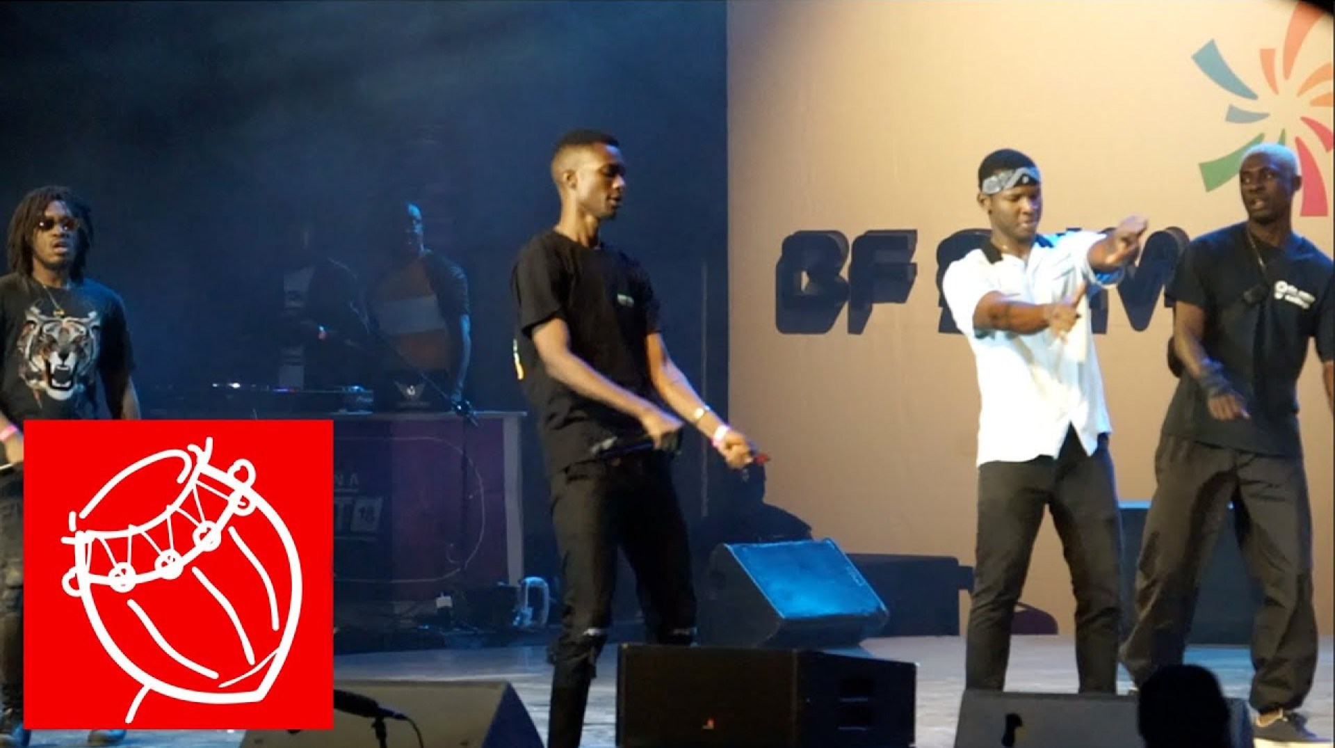 La Même Gang performs R2Bees 'Boys Kasa' @ BF Suma Ghana Connect concert | Ghana Music La Même Gang performs R2Bees 'Boys Kasa' @ BF Suma Ghana Connect concert | Ghana Music