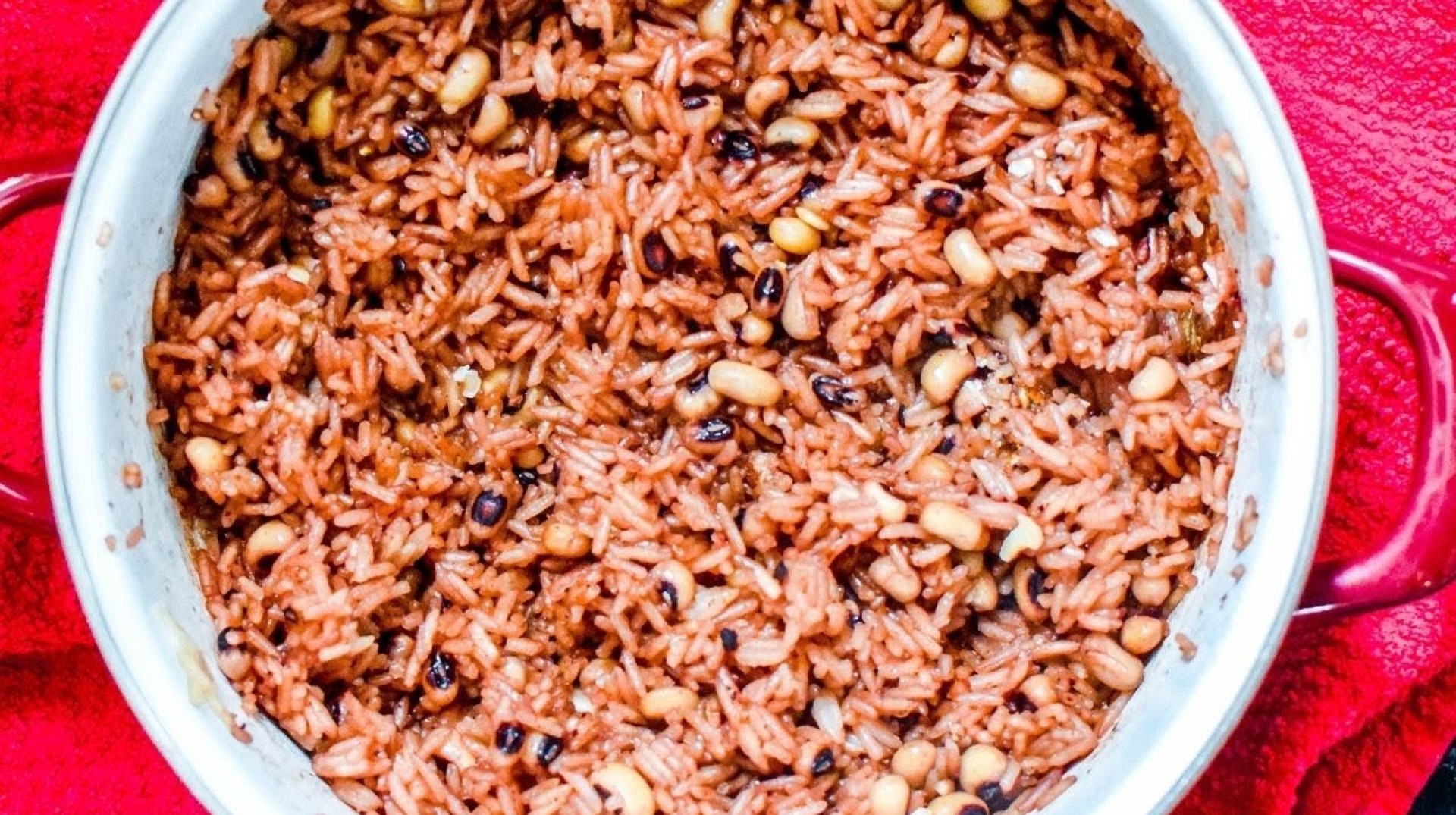 How to Make Easy Ghanaian Waakye (Vegan Friendly) How to Make Easy Ghanaian Waakye (Vegan Friendly)
