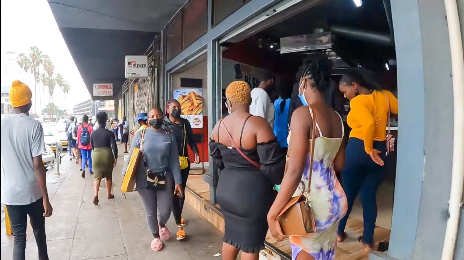 RAINY!RAINY!! RAW Unfiltered Streets of Harare Zimbabwe Sights & Sounds RAINY!RAINY!! RAW Unfiltered Streets of Harare Zimbabwe Sights & Sounds