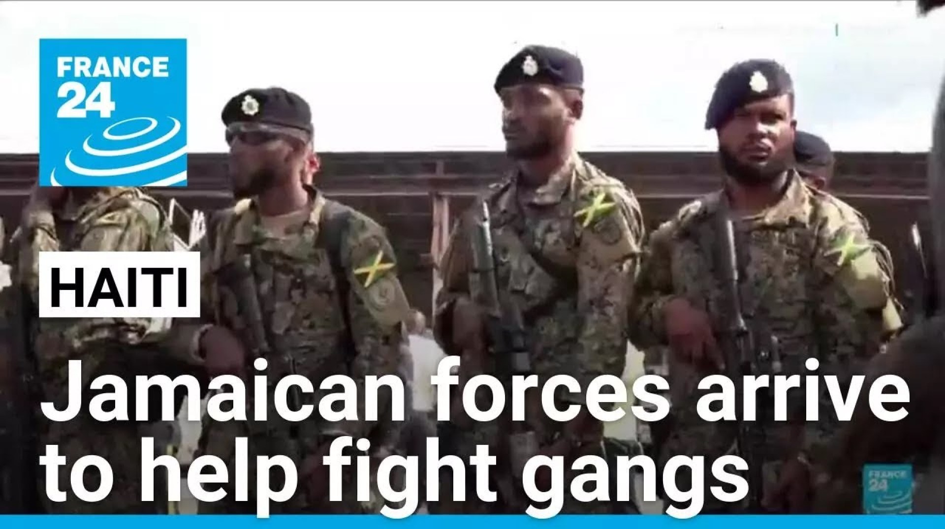 Jamaican soldiers and police arrive in Haiti to help fight gangs • FRANCE 24 English Jamaican soldiers and police arrive in Haiti to help fight gangs • FRANCE 24 English