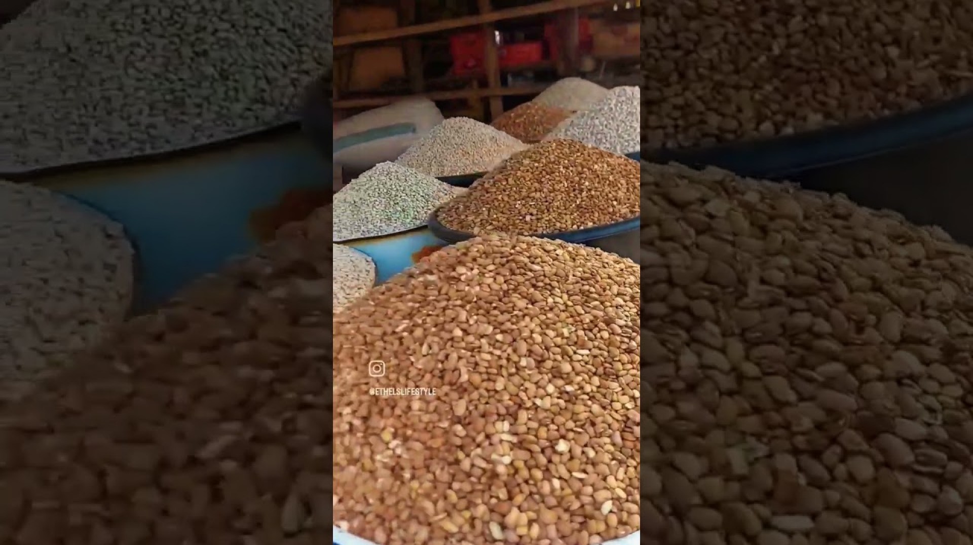 A TYPICAL NIGERIAN MARKET PT 2 #nigerianmarket #africanmarket #openmarket #shorts #youtubeshorts A TYPICAL NIGERIAN MARKET PT 2 #nigerianmarket #africanmarket #openmarket #shorts #youtubeshorts