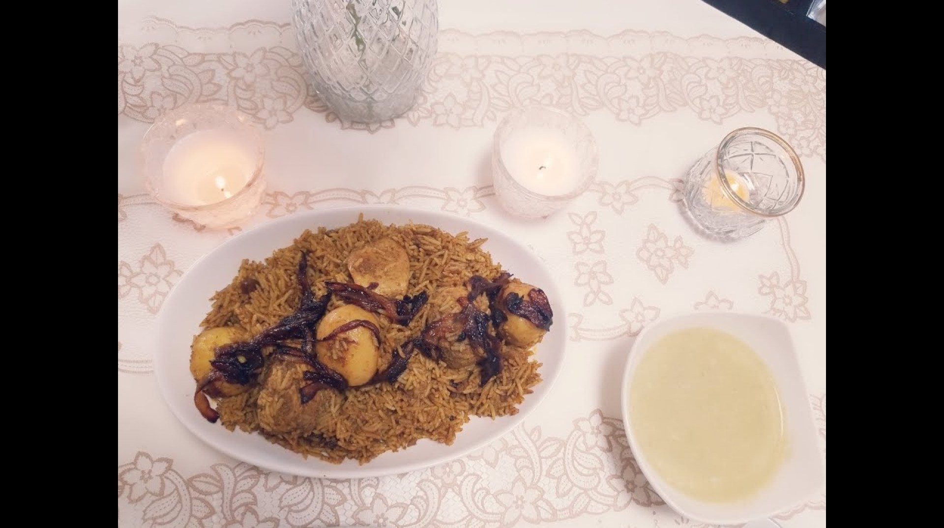 Dejeuner Eid/ EASY ZURBIYAN FACILE JAPAN / RIZ AUX EPICES ET OIGNONS CARAMELISES Dejeuner Eid/ EASY ZURBIYAN FACILE JAPAN / RIZ AUX EPICES ET OIGNONS CARAMELISES