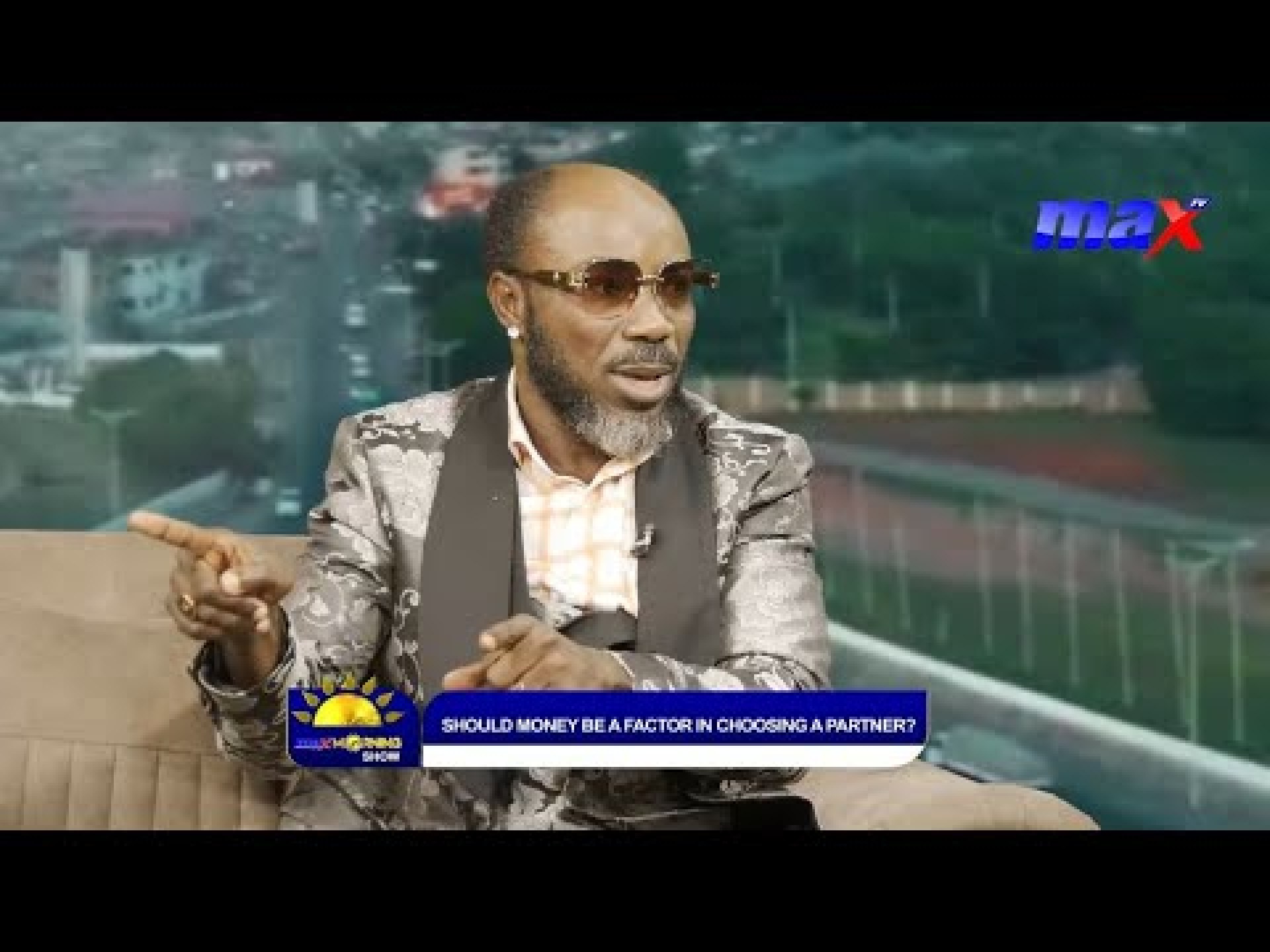 #MaxAgenda: Should money be a factor in choosing a partner? | Big Akwes & MZTooknow were our guests #MaxAgenda: Should money be a factor in choosing a partner? | Big Akwes & MZTooknow were our guests